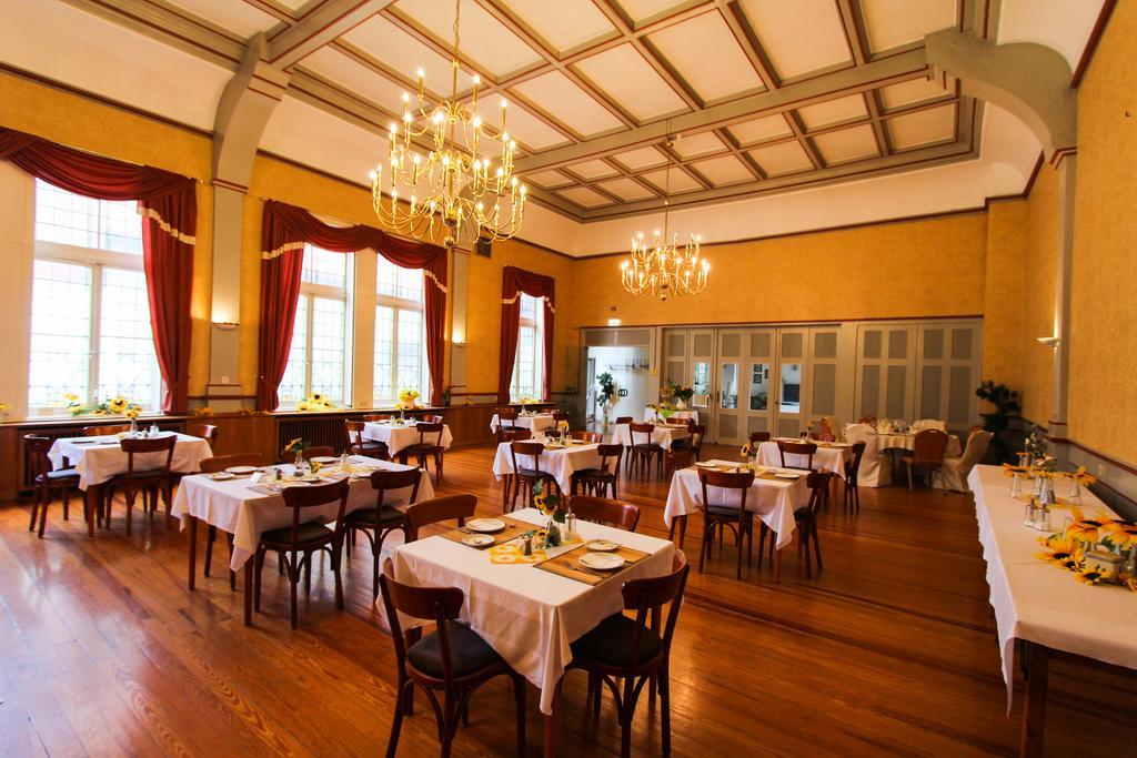 Hotel Deutsches Haus Northeim Eksteriør bilde
