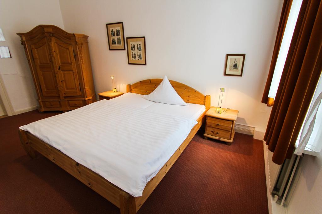 Hotel Deutsches Haus Northeim Eksteriør bilde